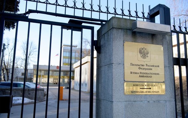У Стокгольмі затримали чоловіка, який намагався прорватись в посольство РФ