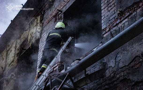 У Харкові ліквідували пожежі після атаки дронів