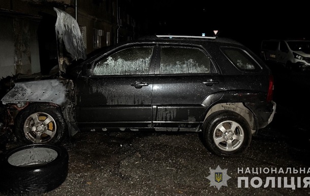 В Одесі затримали двох палійок авто