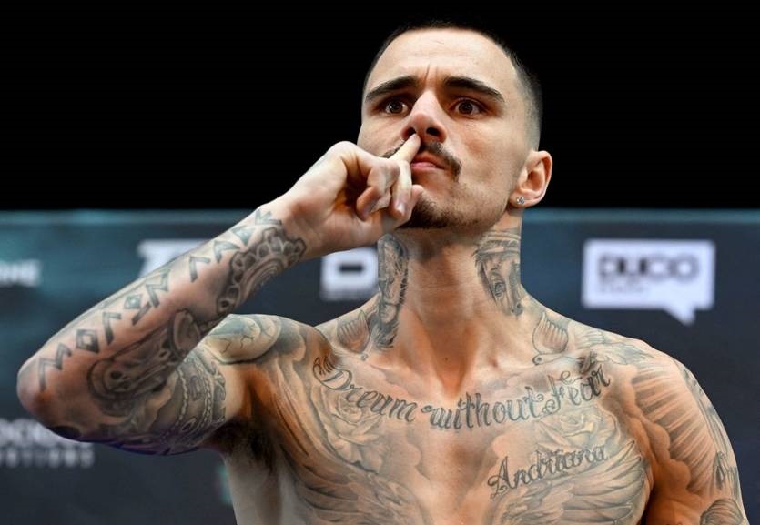 Екссуперник Ломаченка змінив вагову категорію
