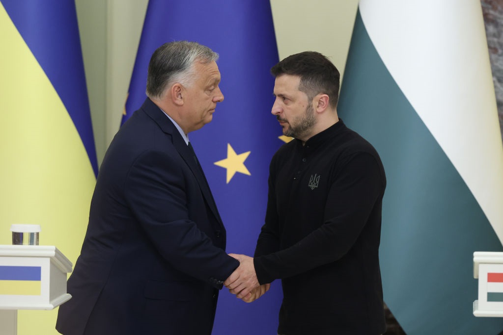 Орбан використовує війну. Нова сутичка з Угорщиною