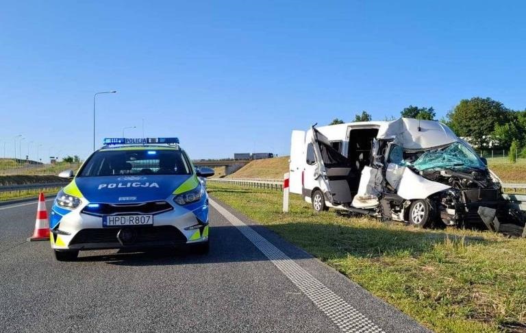 Новини світу - Під Варшавою сталася ДТП за участю українців: є потерпілі