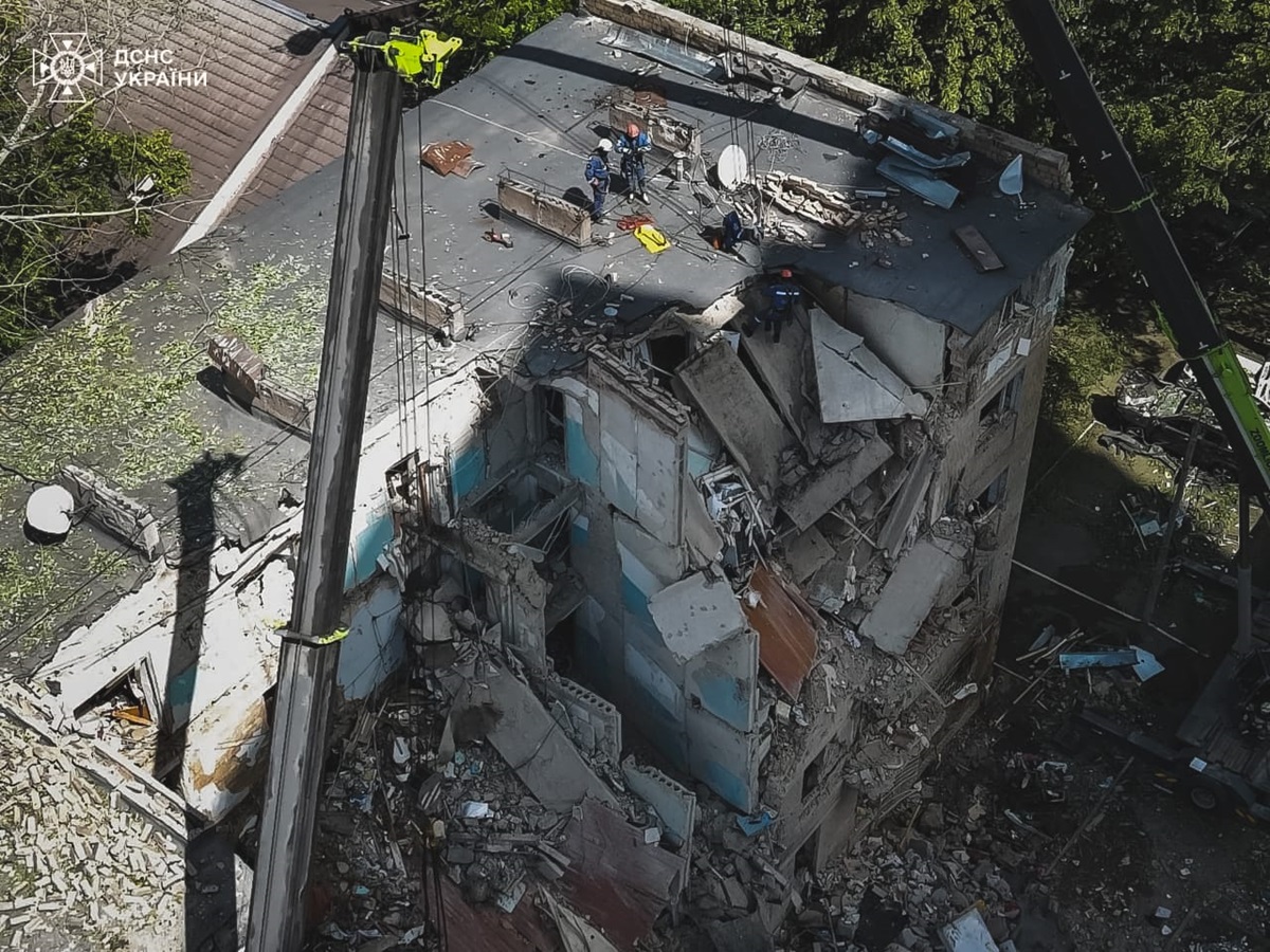 Новини Києва - У Києві деблокували тіло восьмого загиблого