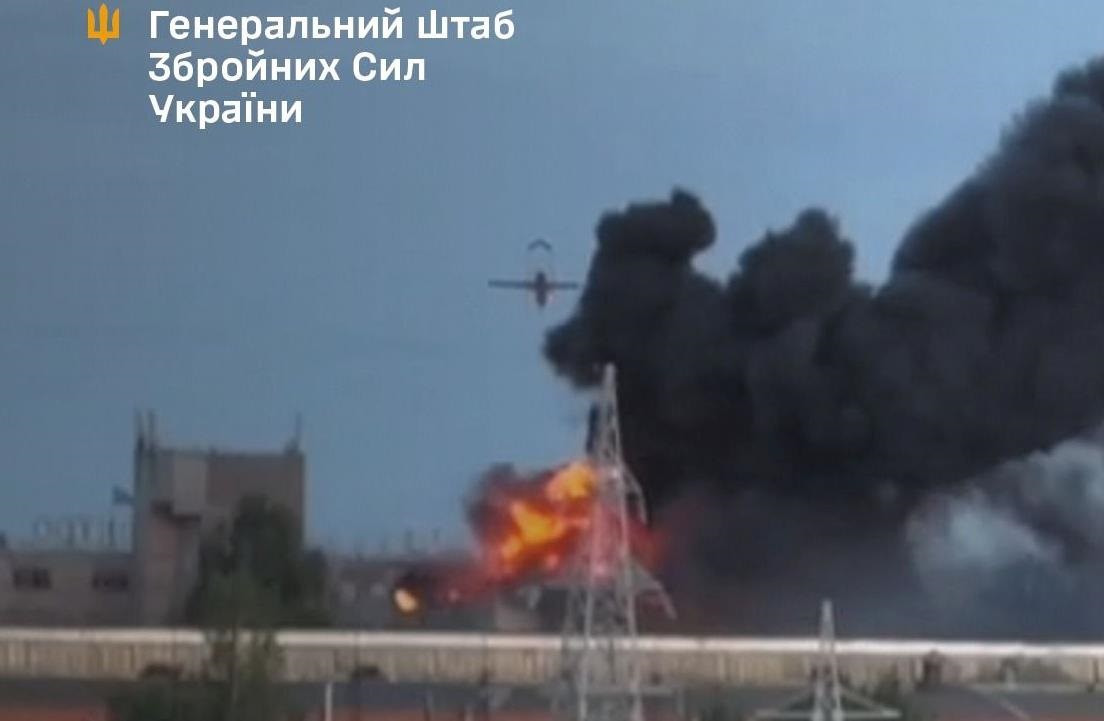Виготовляє антени для “шахедів”: Генштаб підтвердив ураження заводу в РФ
