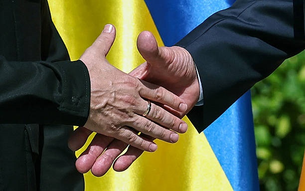Новини світу - Лідери ЄС супроводять Зеленського у США - Politico
