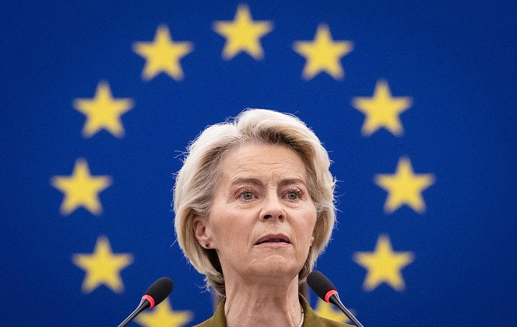 Новини світу - Готуються два вотуми недовіри фон дер Ляєн - ЗМІ