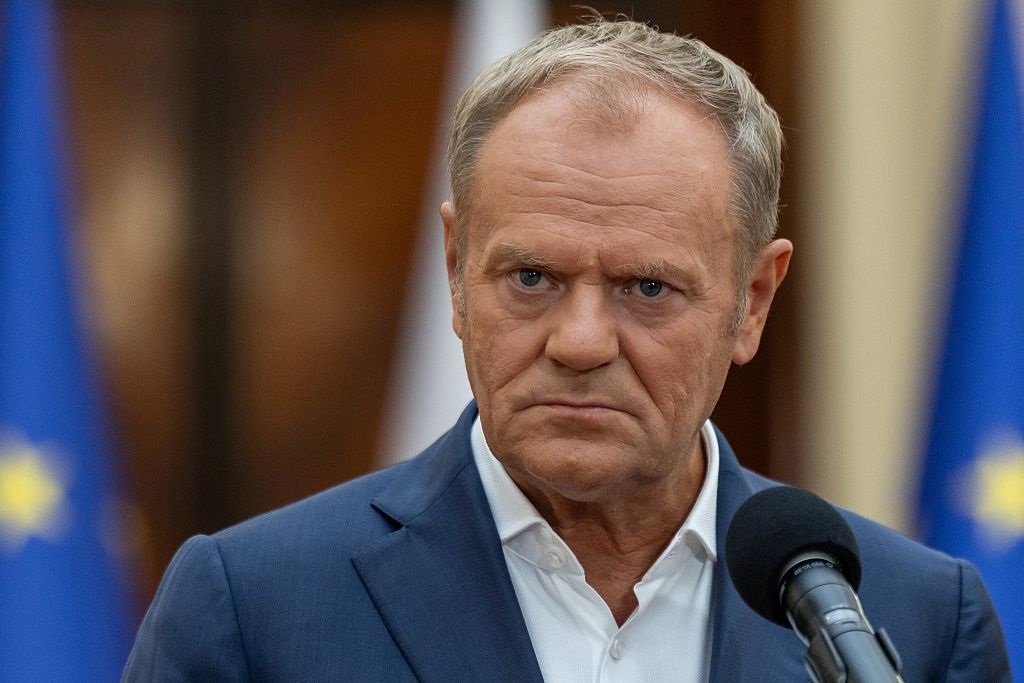 Новини України - Туск назвав умови для збиття російських винищувачів