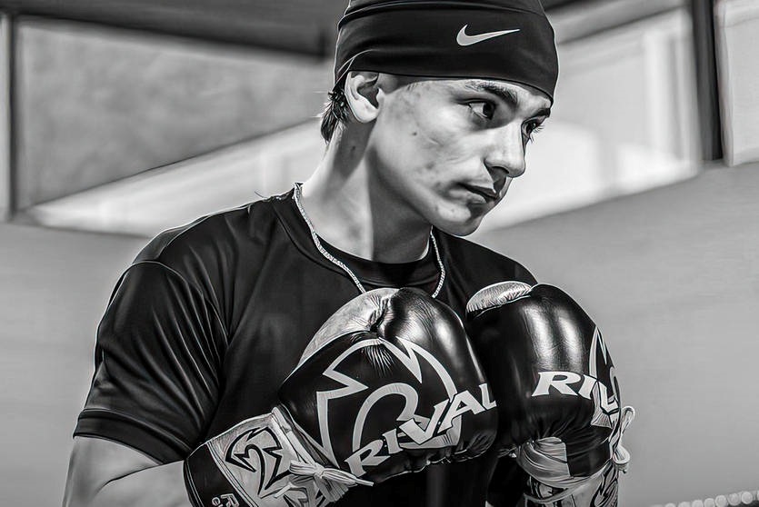 Новини спорту - Пішов з життя 17-річний син боксера на прізвисько Грім, що помер у 37 років