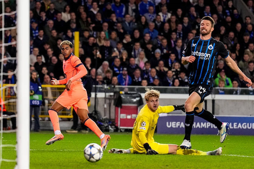 Новини спорту - Футбольний трилер: Барселона вирвала нічию, тричі відігравшись