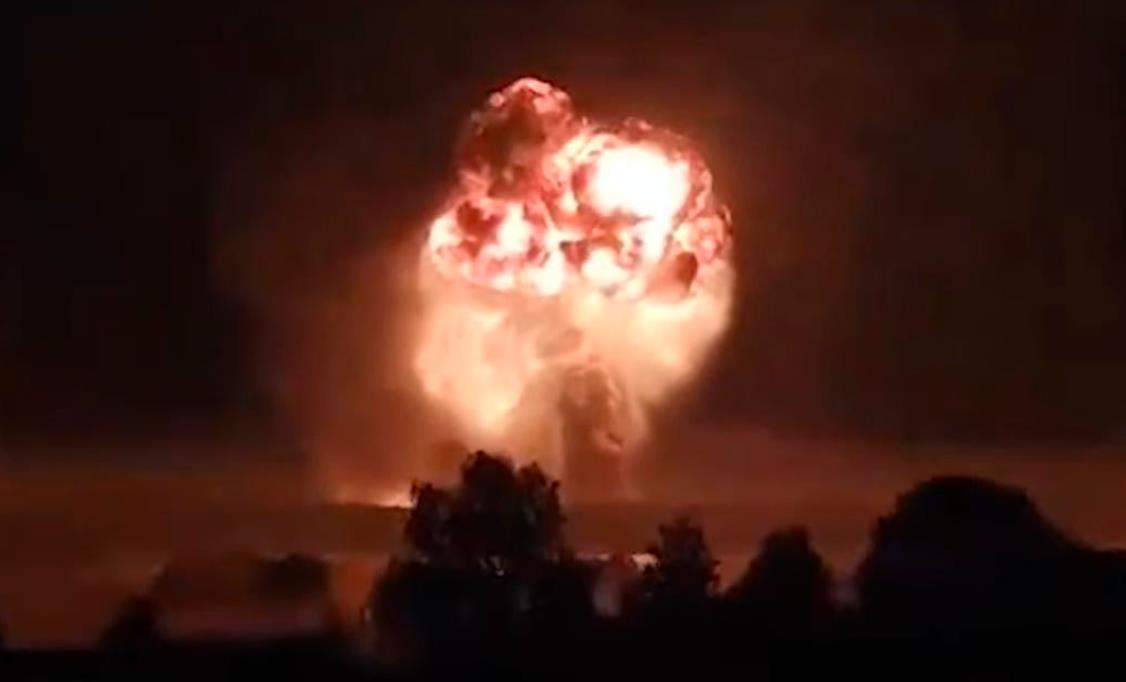 Новини України - У Росії партизани спалили десятки локомотивів, які перевозили зброю