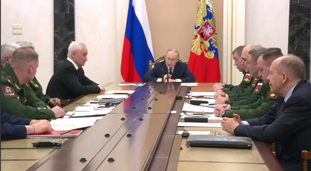 Генерали РФ прикрашають для Путіна реальний стан фронту – ЗМІ