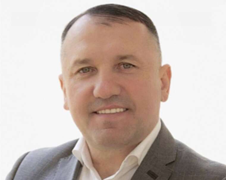 Академік на мільйони як ректор Василь Фелик обставив себе люксовими авто та елітною нерухомістю