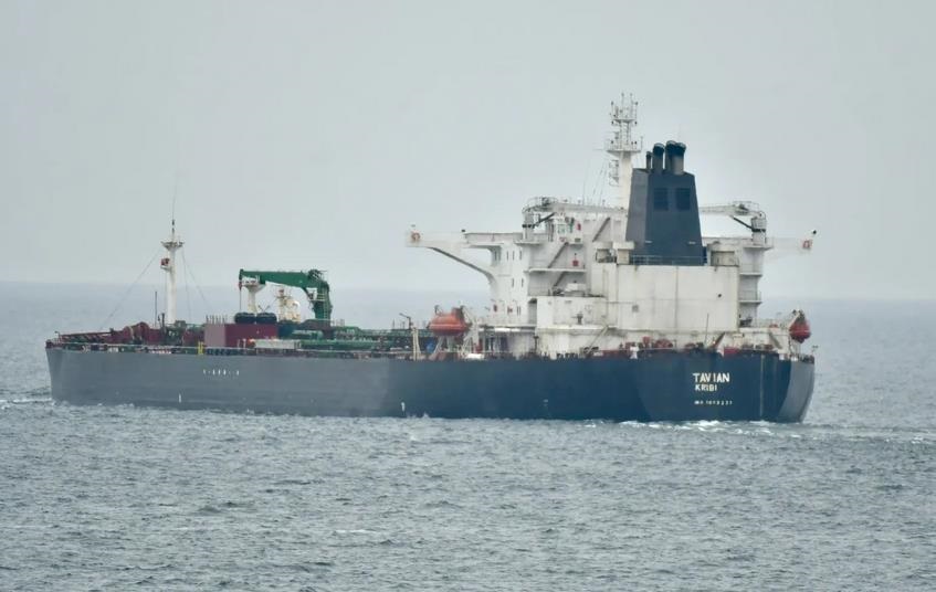 Німеччина не пустила російський “танкер-зомбі” в Балтійське море