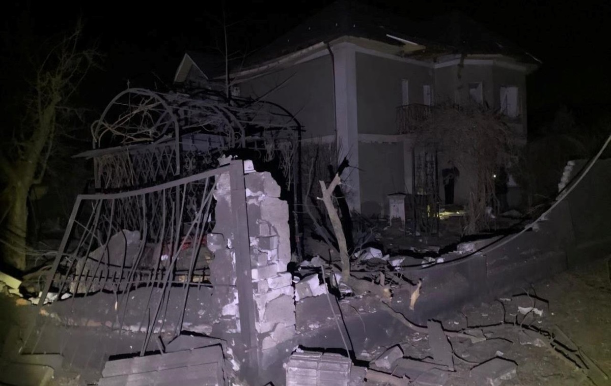 Росіяни вдарили по Дніпропетровщині: двоє загиблих