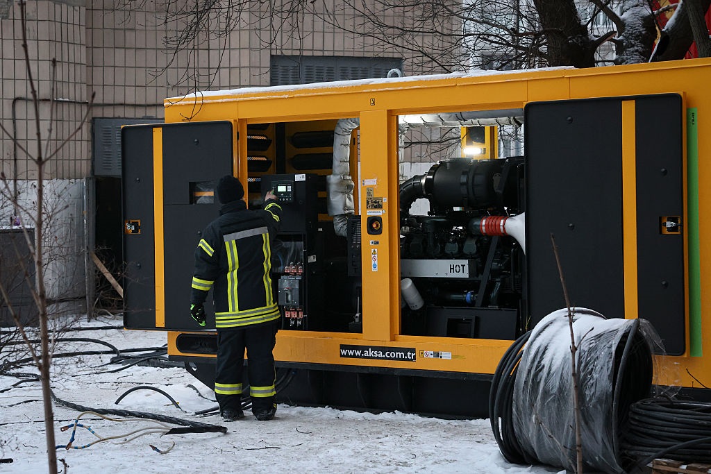 Стало відомо, скільки коштів зібрали поляки на генератори для Києва
