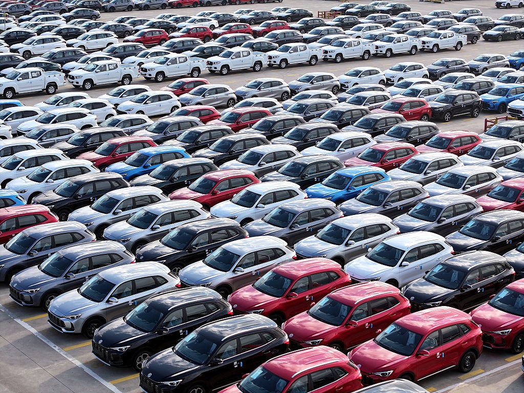 Українці придбали рекордну кількість нових авто за 2025 рік