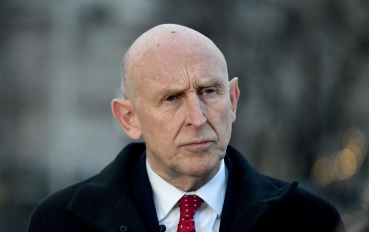 Війська Британії допомогли США захопити танкер під прапором РФ – Гілі