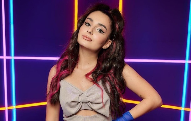 Анна Трінчер показала, які проблеми має на обличчі